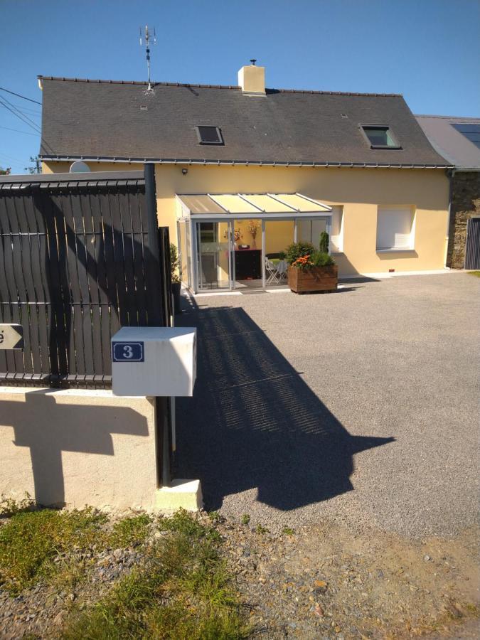 Gilles Diais Lägenhet Louisfert Exteriör bild